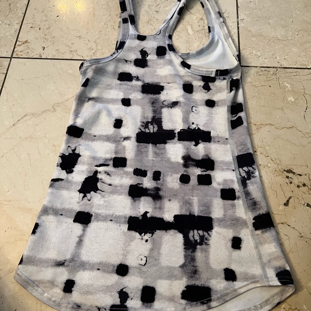 Lululemon CRB